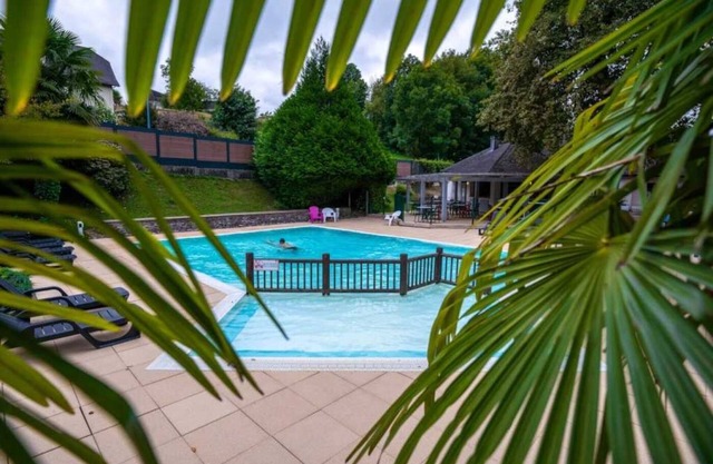 Camping 4 étoiles - Piscine - ccbbdhe