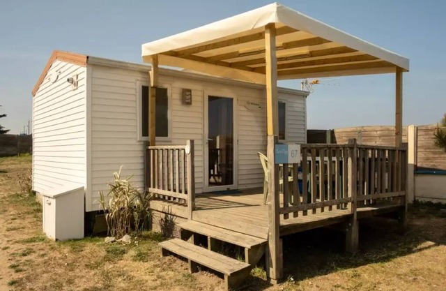 Camping du Bord de Mer * - Mobil home Eco 2 bedrooms + terrace - economical 3 people
