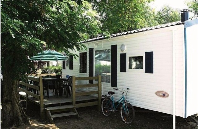 Camping Les Grosses Pierres ***** - Mobile Home PMR 3 Rooms 6 People