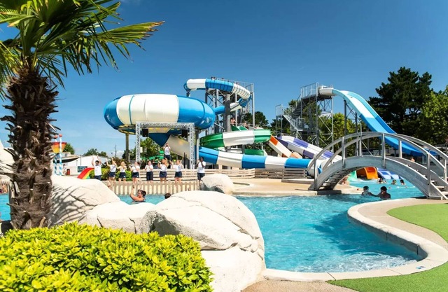 Campsite Club MS Le Trianon * - Cottage Relax TV 3 Rooms 4/6 People