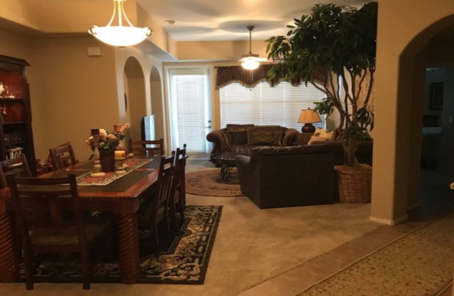 CANCELLATION: AVAIL 12-28 to Jan. 30! ENJOY A WARM WELCOME TO THE NEW YEAR!