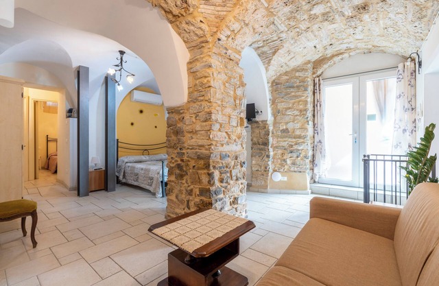 CANTINA apartment with sea view terrace