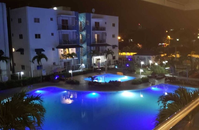Caribbean Dreams Apartement Beautiful Pool and Gym