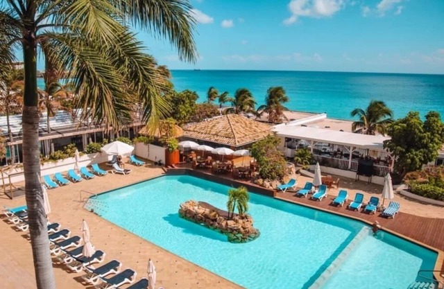 Caribbean Sea Luxury Studio