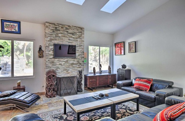 Carlsbad Getaway - Furnished Patio and Pool!