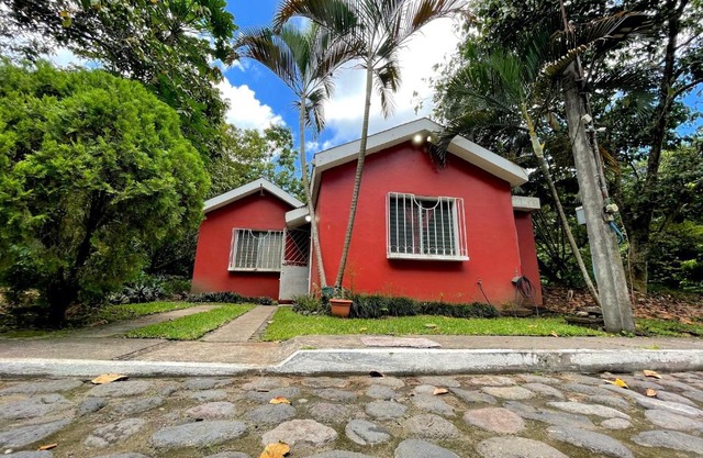Casa a 5 minutos de los parques del IRTRA
