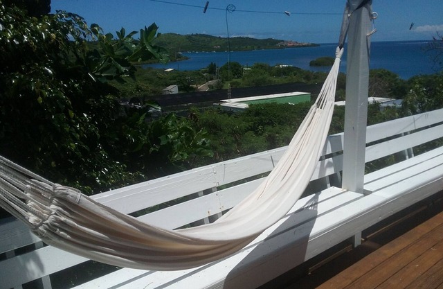 Casa Azul ~Beautiful Bay Views WiFi, Netflix & Beach Gear included