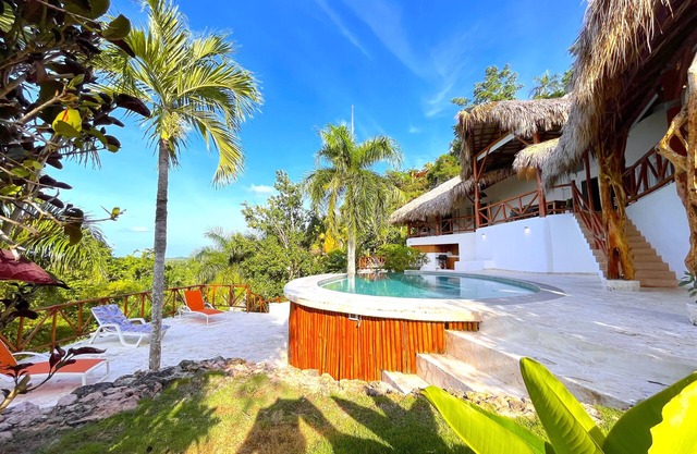 Casa bambu - charming villa in the heart of nature