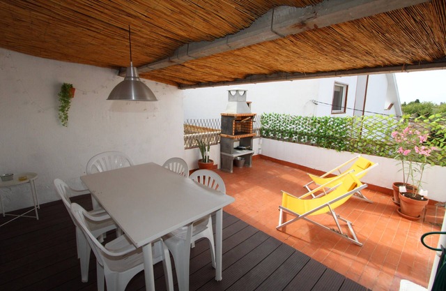CASA CARINE, Ideal house for your holidays, free wifi, air conditioning optional, pets allowed, dog’s beach