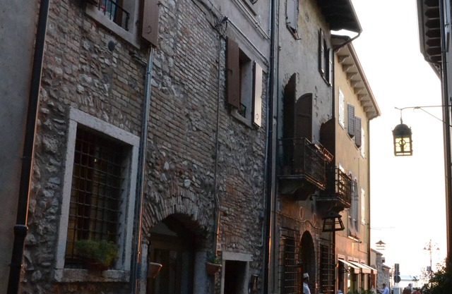 Casa Carlottina - New and exclusive residence in the heart of Lazise
