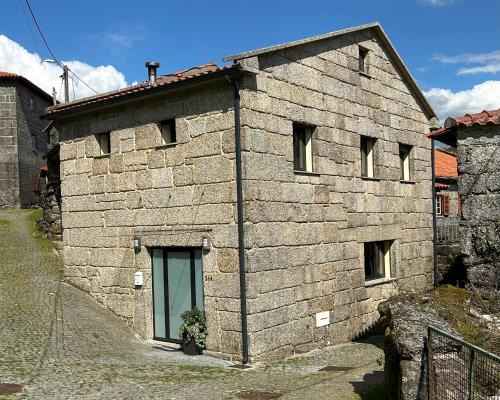 Casa da Fonte, Monte