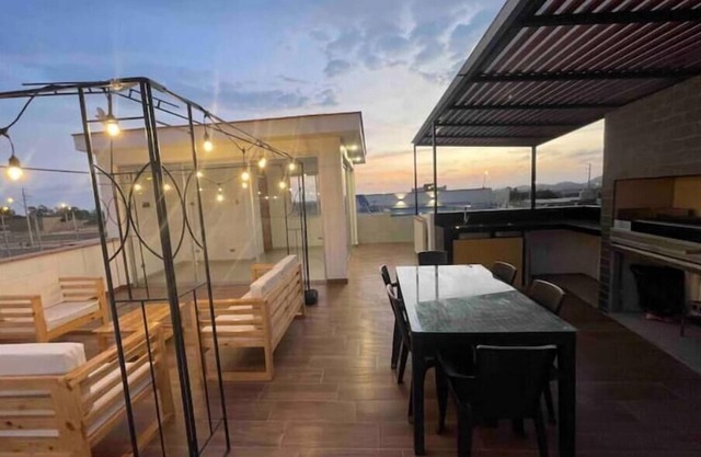 Casa de Playa y Campo con Piscina, bar y Karaoke