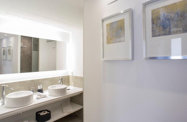 Casa De Poble Termes Romanes