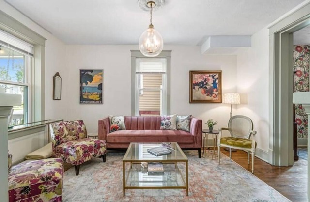 Casa Di Fiori -Walk to Downtown