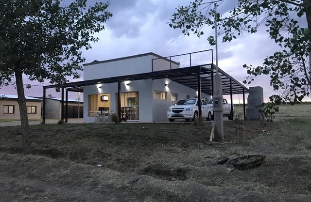 Casa en el lago Nihuil