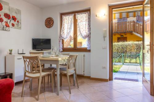 Casa Fiocco di Neve con giardino, box, WiFi