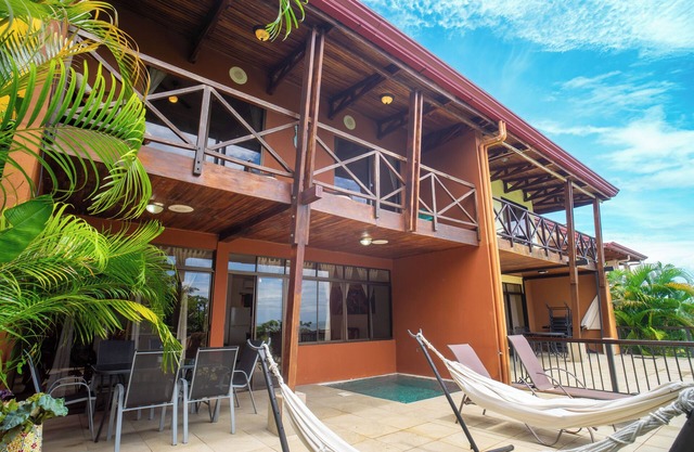 Casa La Joya - Ocean view condo with Plunge Pool