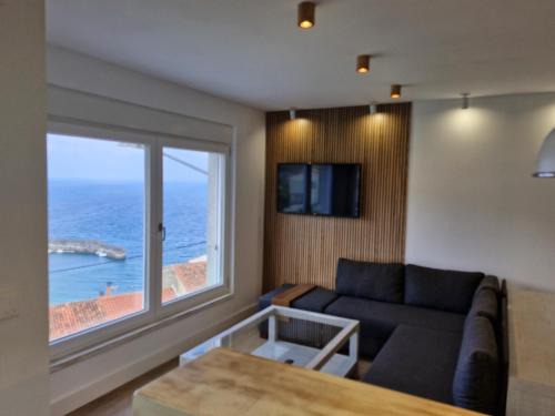Casa Laurentina Lastres