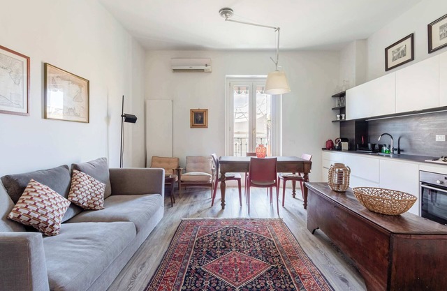Casa Melzo, garage and terrace