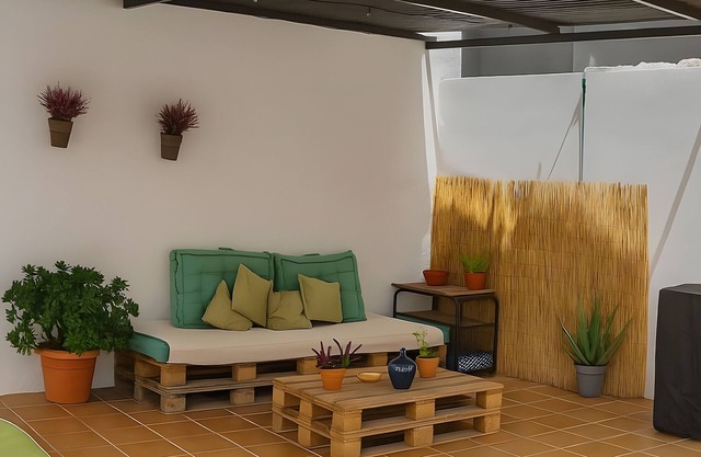 Casa Mercedes in the Vega de Granada with private terrace, private garden, and balcony