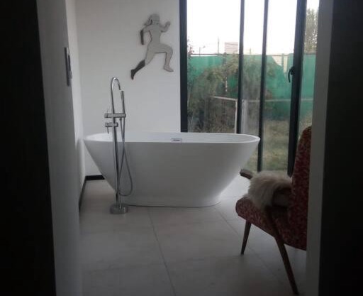 Casa minimalista (A+)