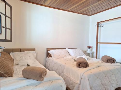 Casa Moderna - 2 Suítes próxima ao Portal em Campos do Jordão