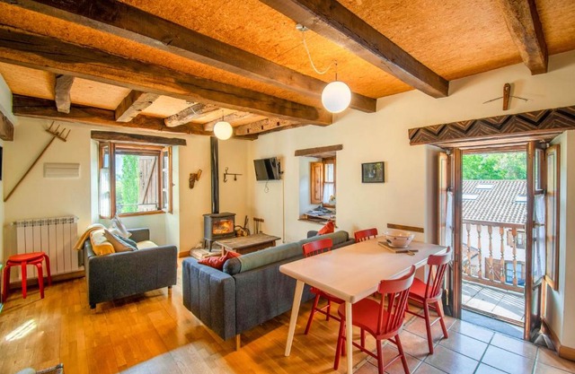Casa Monaut, acogedores apartamentos a los pies de la selva de Irati