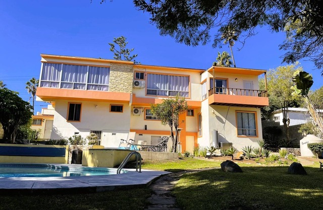 Casa Obregon Ensenada - Private oasis in the heart of downtown (Zona Centro)
