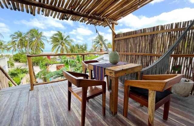 Casa Omero Seaview.