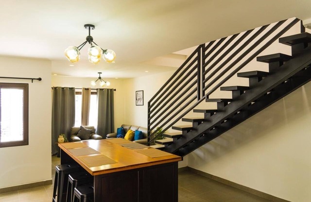 Casa SOFIA, spacious, safe, easy access, pets welcome