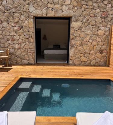 Casa Suvara - Chambres d'hôtes de charme I Piscines ou SPA privatifs