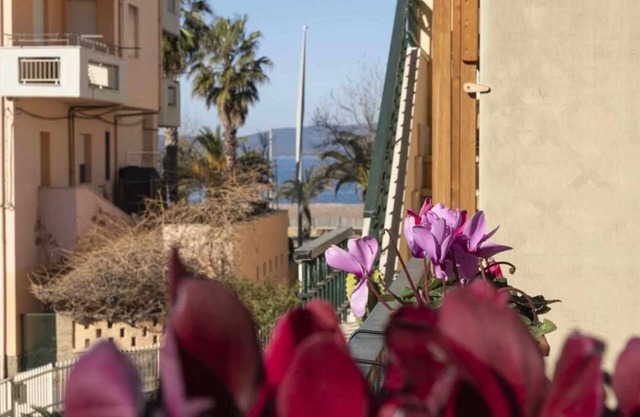 Casa Teresa, beachfront apartment