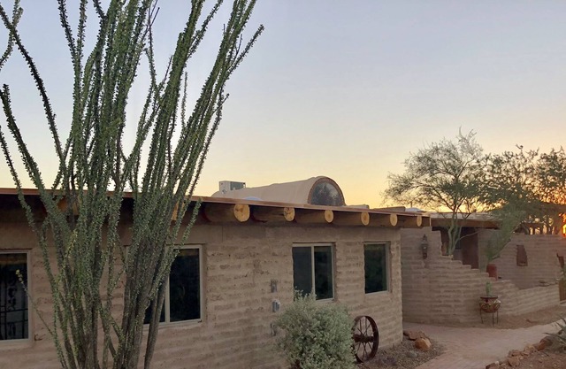 Casa Tierra Adobe Bed & Breakfast Inn