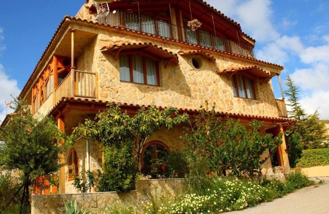 CASA TONI GRANDES GRUPOS