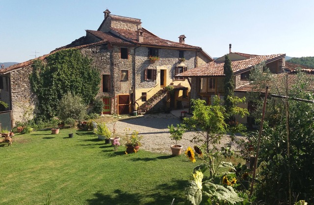"CASALE MANSANO" Nature and relaxation in the hills.