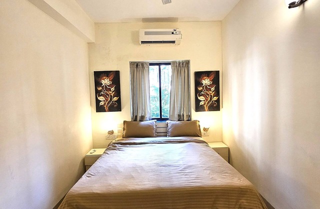 Casavilasa-2BHK Ground Floor park facing fully loaded Kitchen, AC, Balcony, WIFI