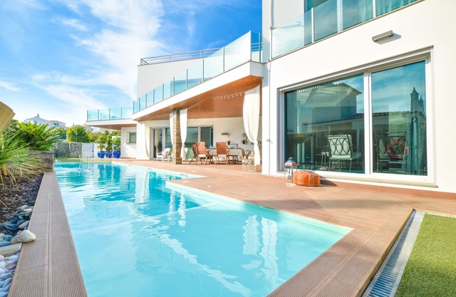 Cascade House, Luxury Vila in Carvoeiro