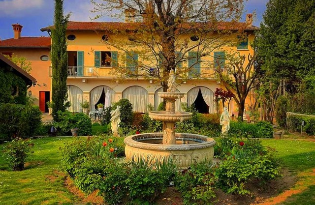 Cascina CORTEPRIMAVERA, B&B del Baliot