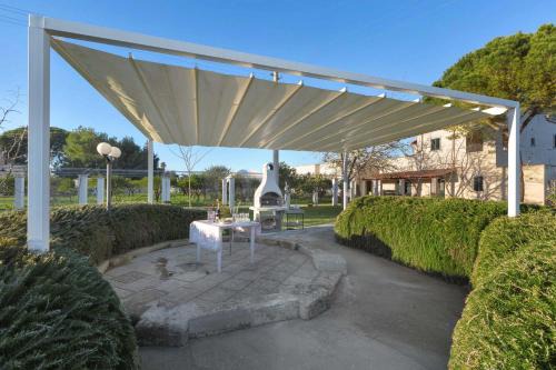 Casina Farnarari by BarbarHouse