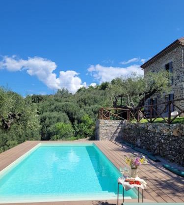 Casolare Cento Ulivi Luxury & Charme