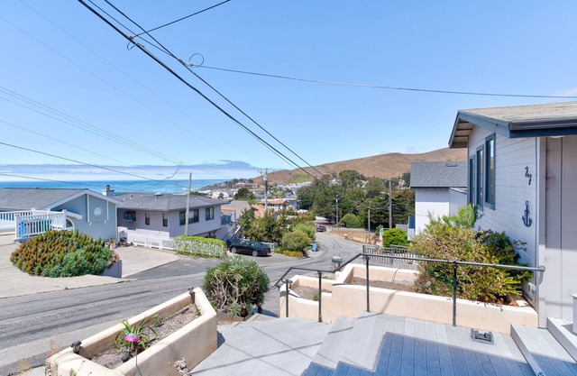 Cayucos Beach and Town Views!