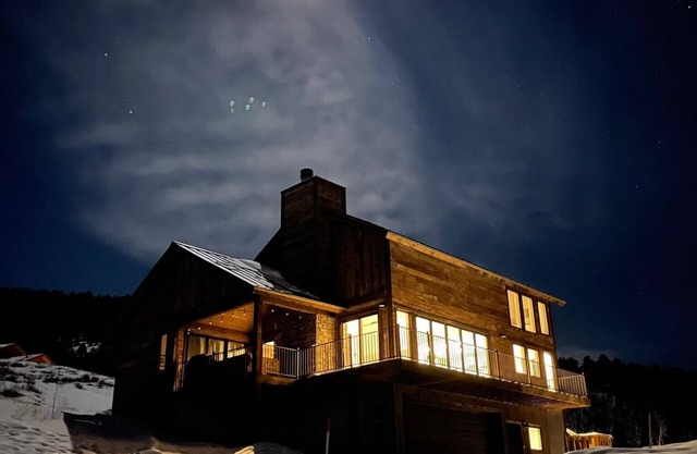 CB South new build with amazing views/secluded