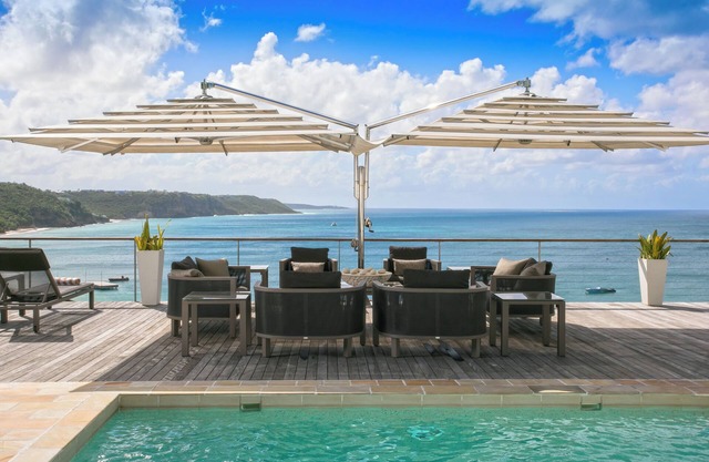 CeBlue Luxury Villas- 5 King Suites + Bunk Bed & Hotel Amenities! Perfect for Families!