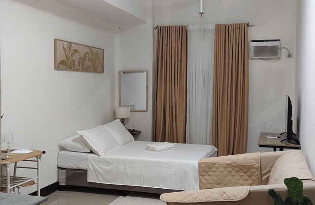 Cebu San Marino Residences- Deluxe Room