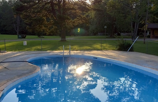 Cedar Falls Motel