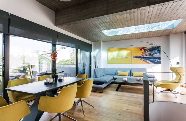 Central Apartment with Latest Luxuries and Monumental Views (3rd floor)