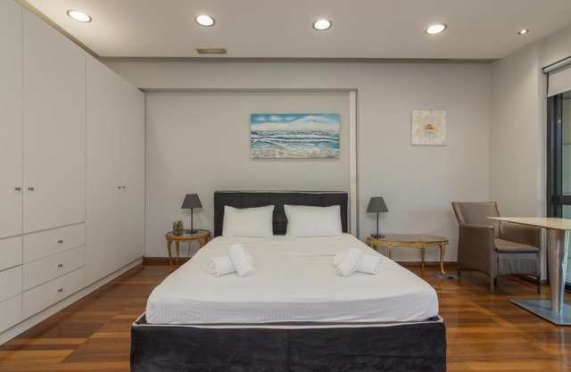 Central & Cozy Apartment In Athens 1A