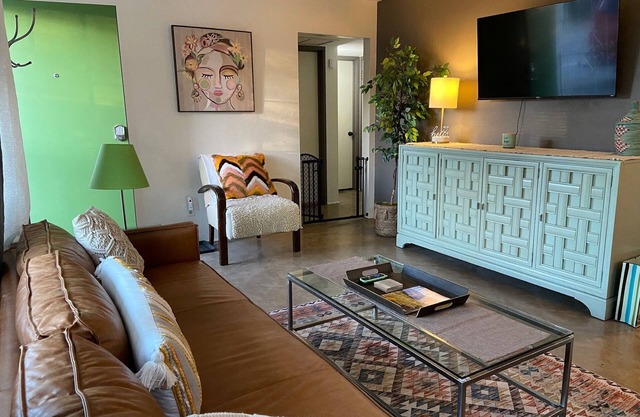 Central Javelina Casa - UofA, close to all!
