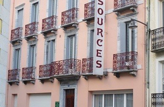 Centrally Located 2BR Apt with Free WiFi, Near Ski Lifts and Thermal Baths