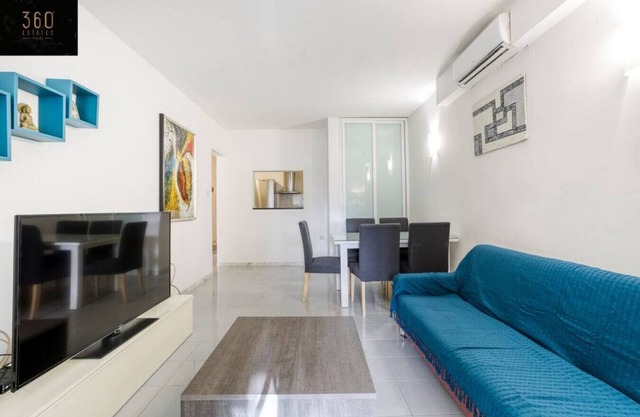 Centre APT in St Julians/PV with spacious living